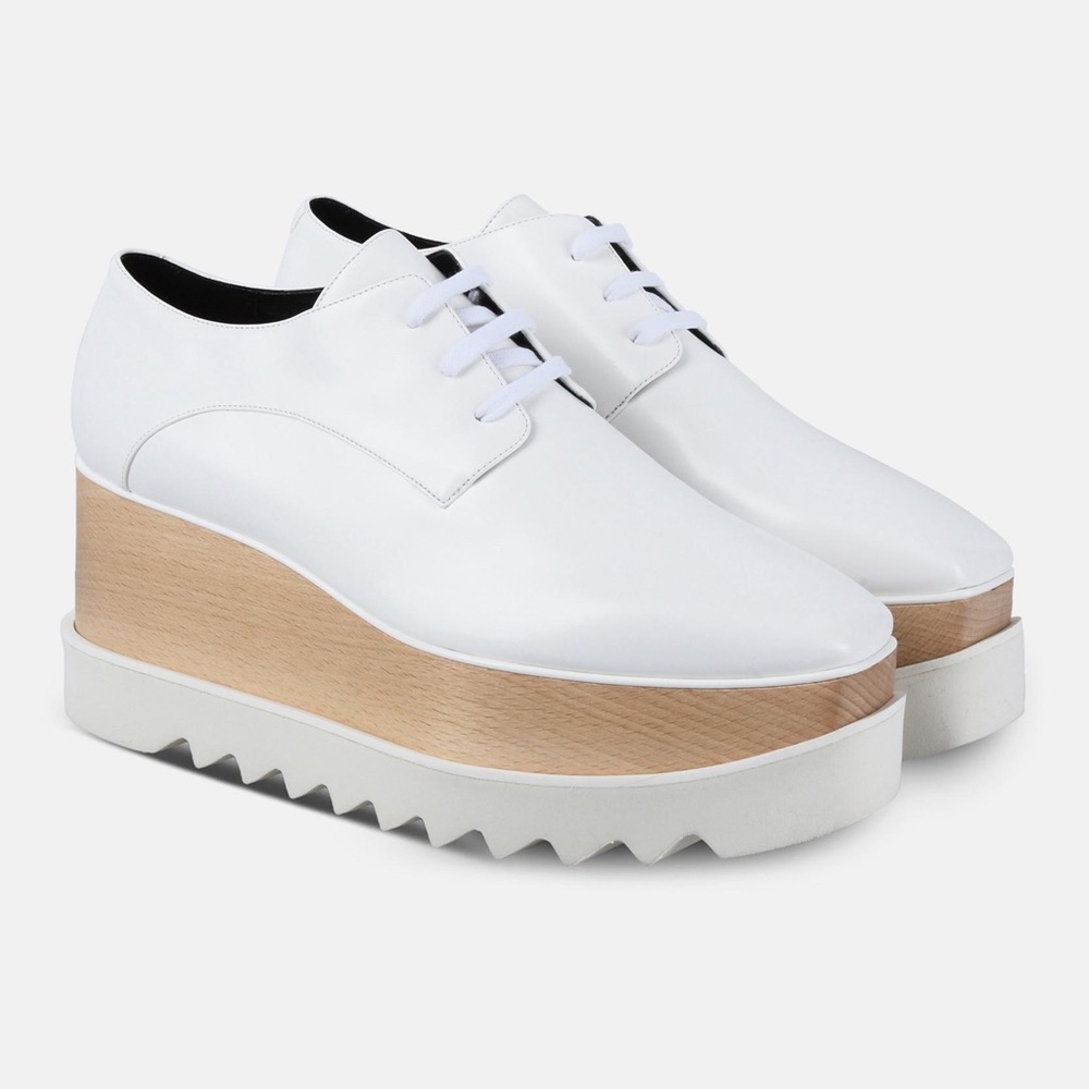 $15 ▫️ White oxford platforms ▫️ SOLD